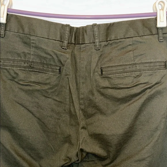 GAP Green Broken-In Straight Khaki Pants - Picture 7 of 10